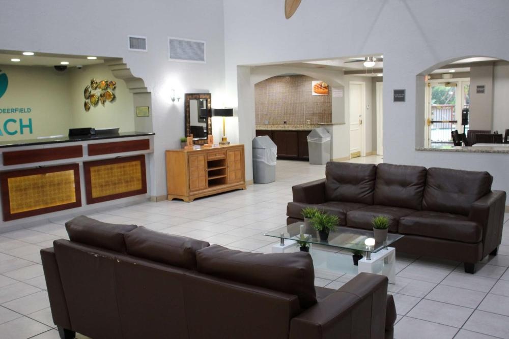 Boca Suites Deerfield Beach, SureStay Collection by BW