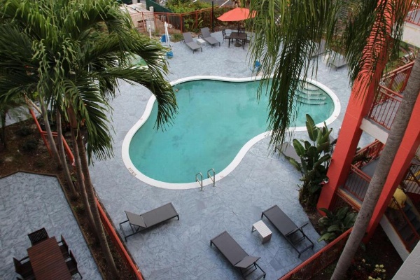 Boca Suites Deerfield Beach, SureStay Collection by BW image 15