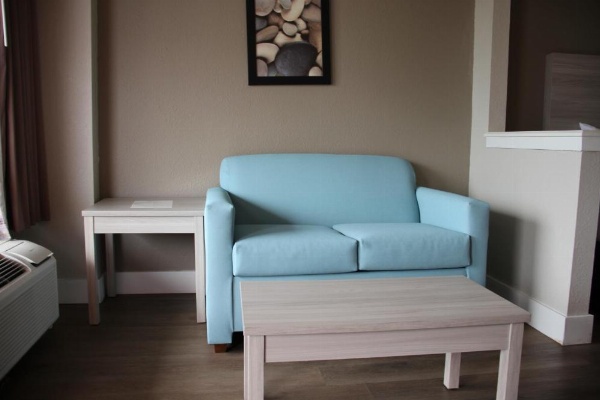 Boca Suites Deerfield Beach, SureStay Collection by BW image 27